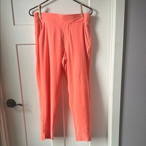 Athleta Salmon colored Brooklyn Ankle Cropped Pants with High-Rise Waist